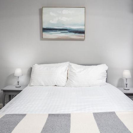 Millbrae Residence - Donnini Apartments Ayr Buitenkant foto